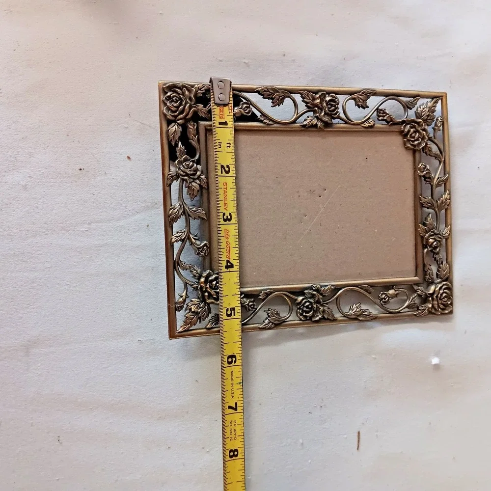 Vintage Ornate Brass Tone Metal Rose‎ Floral Picture Frame 3.5x5  Cottagecore